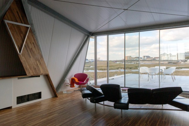 Grand Designs makes history with ?ugliest home ever? that can float away
