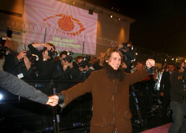 Mandatory Credit: Photo by Jonathan Evans/REX/Shutterstock (397872e) MARK OWEN 'CELEBRITY BIG BROTHER' TV PROGRAMME, BRITAIN - 29 NOV 2002