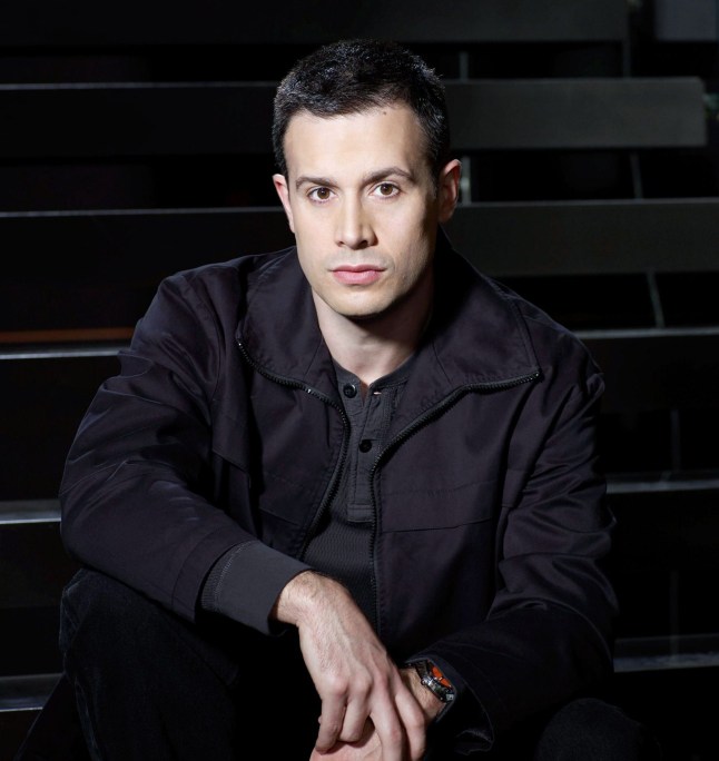 Editorial use only Mandatory Credit: Photo by 20thC.Fox/Everett/REX/Shutterstock (1080558e) 24, Freddie Prinze Jr., (Season 8) 24 - 2010
