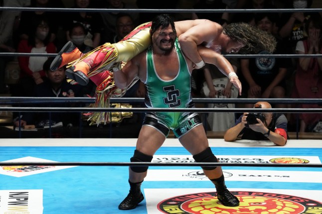 TOKYO, JAPAN - SEPTEMBER 08: Jeff Cobb and Yota Tsuji compet during the New Japan Pro-Wrestling at Korakuen Hall on September 08, 2024 in Tokyo, Japan. (Photo by Etsuo Hara/Getty Images)