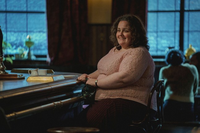 This image released by Netflix shows Jessica Gunning in a scene from "Baby Reindeer." (Netflix via AP)