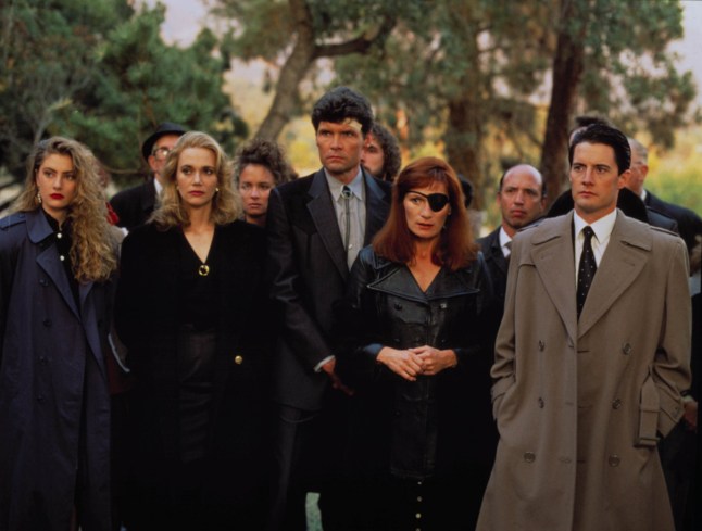 Editorial use only. No book cover usage. Mandatory Credit: Photo by Moviestore/REX/Shutterstock (1632377a) Twin Peaks, Madchen Amick, Peggy Lipton, Everett McGill, Wendy Robie, Kyle Maclachlan Film and Television