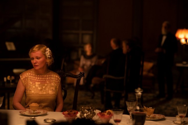 For Editorial Use Only Mandatory Credit: Photo by Kristy Griffin/Netflix/THA/REX/Shutterstock (13968043b) Kirsten Dunst, "The Power of the Dog" (2021), Photo credit: Kristy Griffin / Netflix / The Hollywood Archive "The Power of the Dog" (2021)