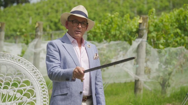 TITLE:The Traitors NZ,EP NUMBER:3,TX DATE:02-10-2024,TX WEEK:40,EMBARGOED UNTIL: 00:00:00,PEOPLE:Paul Henry,DESCRIPTION:Presenter, Paul Henry,COPYRIGHT:South Pacific Pictures & All3Media International,CREDIT LINE:BBC/South Pacific Pictures & All3Media International