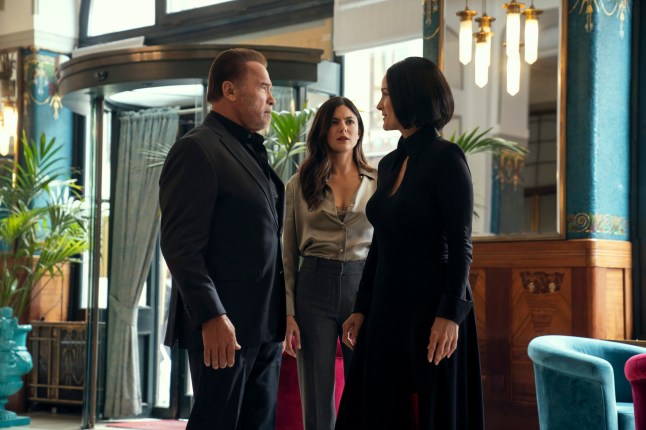 Arnold Schwarzenegger as Luke Brunner, Monica Barbaro as Emma Brunner and Carrie-Anne Moss as Greta Nelso in Fubar