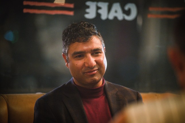 Nick Mohammed as HUGH in DEEP COVER. Credit: Lara Cornell / ?? 2025 COPERTURA PRODUCTIONS LTD. ALL RIGHTS RESERVED.